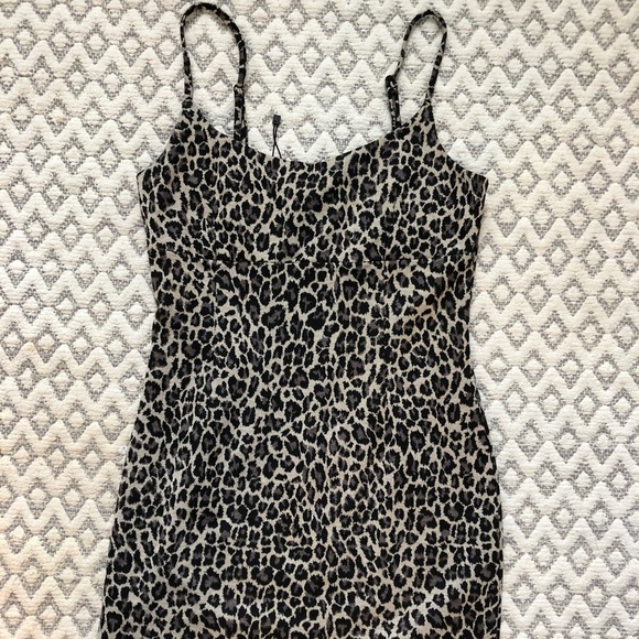 Dynamite mini/midi dress leopard print bodycon - Picture 1 of 3